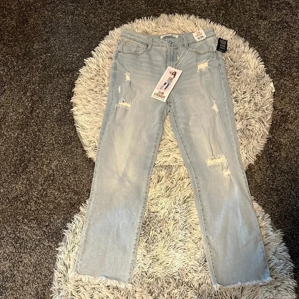 New! Celebrity Pink Slim Straight Jeans Size 9